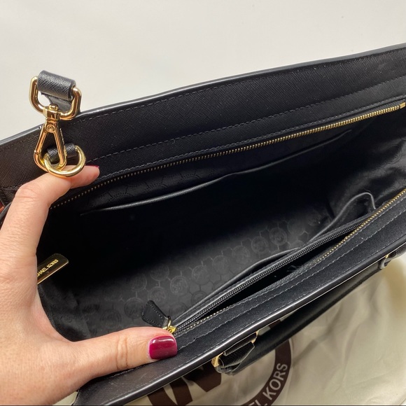 Michael Kors satchel handbag - Picture 5 of 8